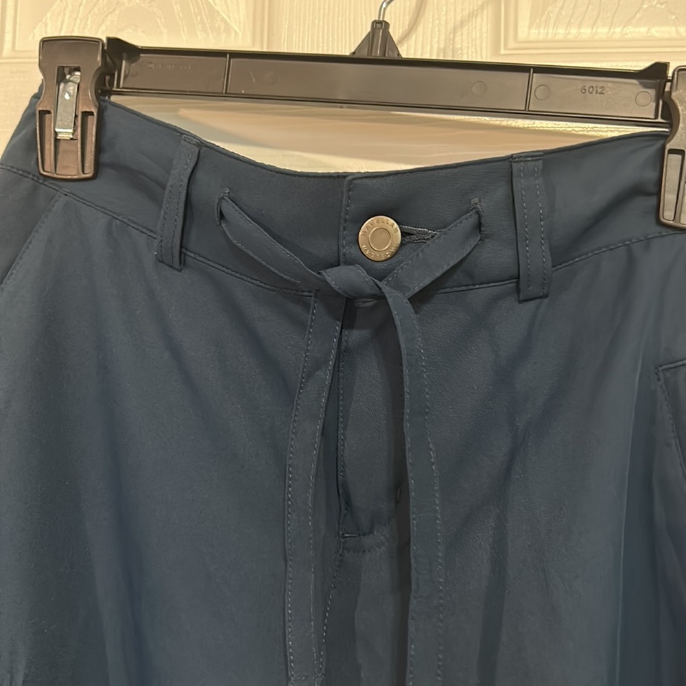 MAGELLAN Shorts / NWOT - Picture 3 of 12